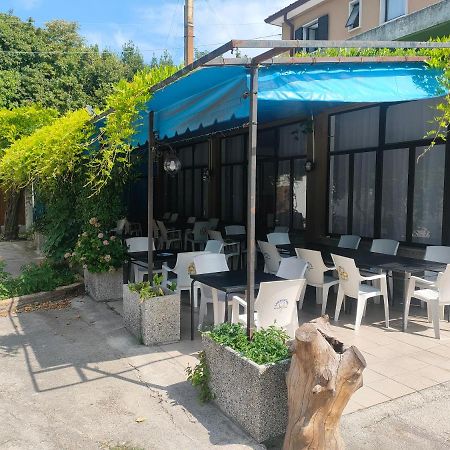 All'Antica Stazione Hotel Muggia Bagian luar foto