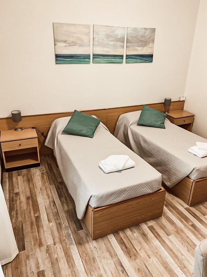 All'Antica Stazione Hotel Muggia Bagian luar foto