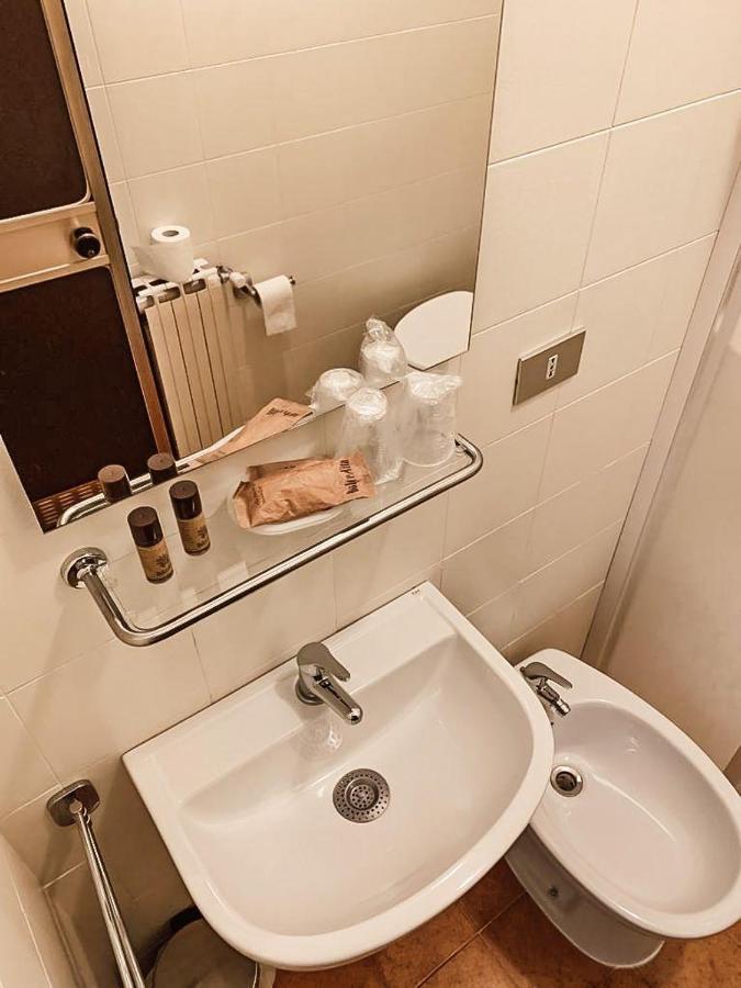 All'Antica Stazione Hotel Muggia Bagian luar foto