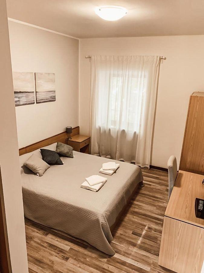 All'Antica Stazione Hotel Muggia Bagian luar foto
