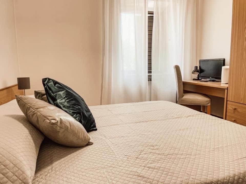 All'Antica Stazione Hotel Muggia Bagian luar foto
